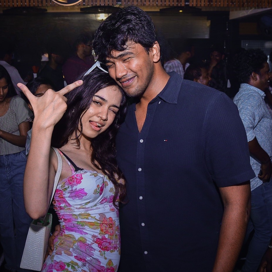 Couple posing together during a night out at Gravity in Pondicherry